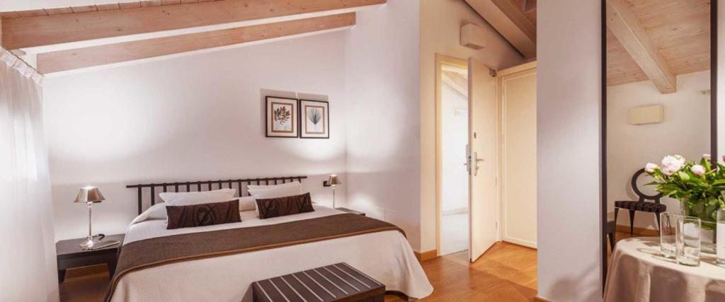 Chambre Attribuée à l'Arrivée