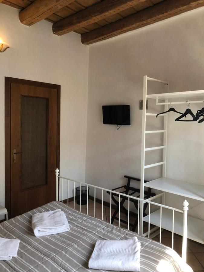 Chambre Double avec Salle de Bains Commune