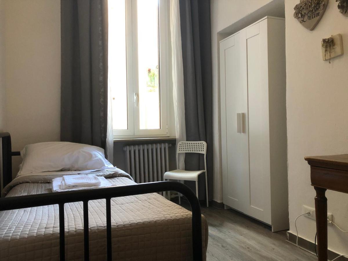 Single Room Private Bathroom